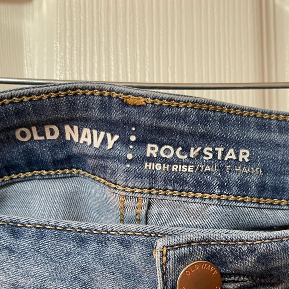 OLD NAVY Rockstar High Rise Medium Wash Size 18 Regular - Picture 6 of 9